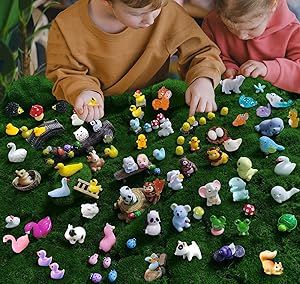 CasaTena Mini Resin Animal Figures Set 100 Pieces for Miniature Garden Decor - Tiny Resin Animal Figurines for Fairy Garden, Dollhouse Accessories, Terrarium Decor, or Crafts
